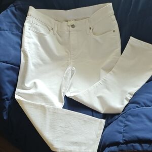 Soma Women's Cream Straight Leg Jeans